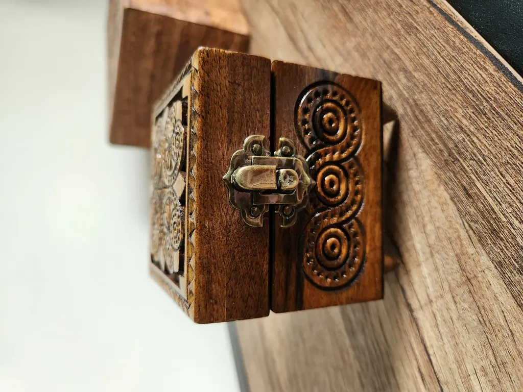 💙Small Handmade Wooden Jewelry Box💛
